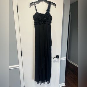 Black dress size 7 with flowers bridesmaids, prom dress formal dress long dress